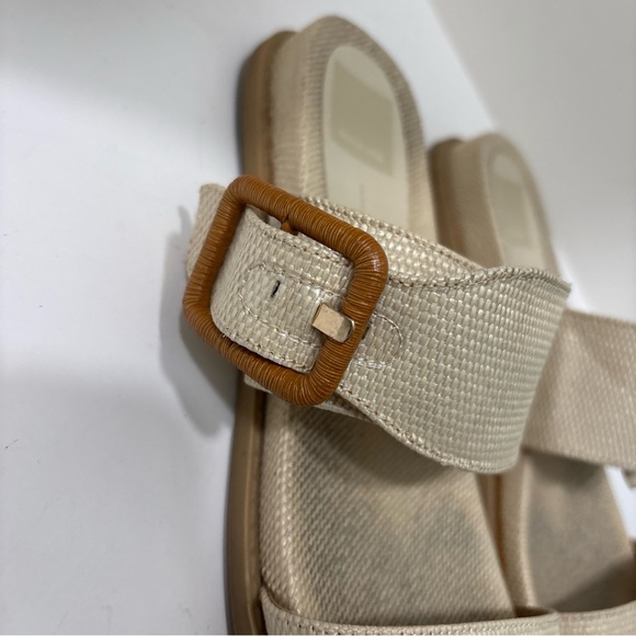 Dolce Vita Women’s Giana, Wheat Slide Sandals, Size 8.5 M - Picture 3 of 5